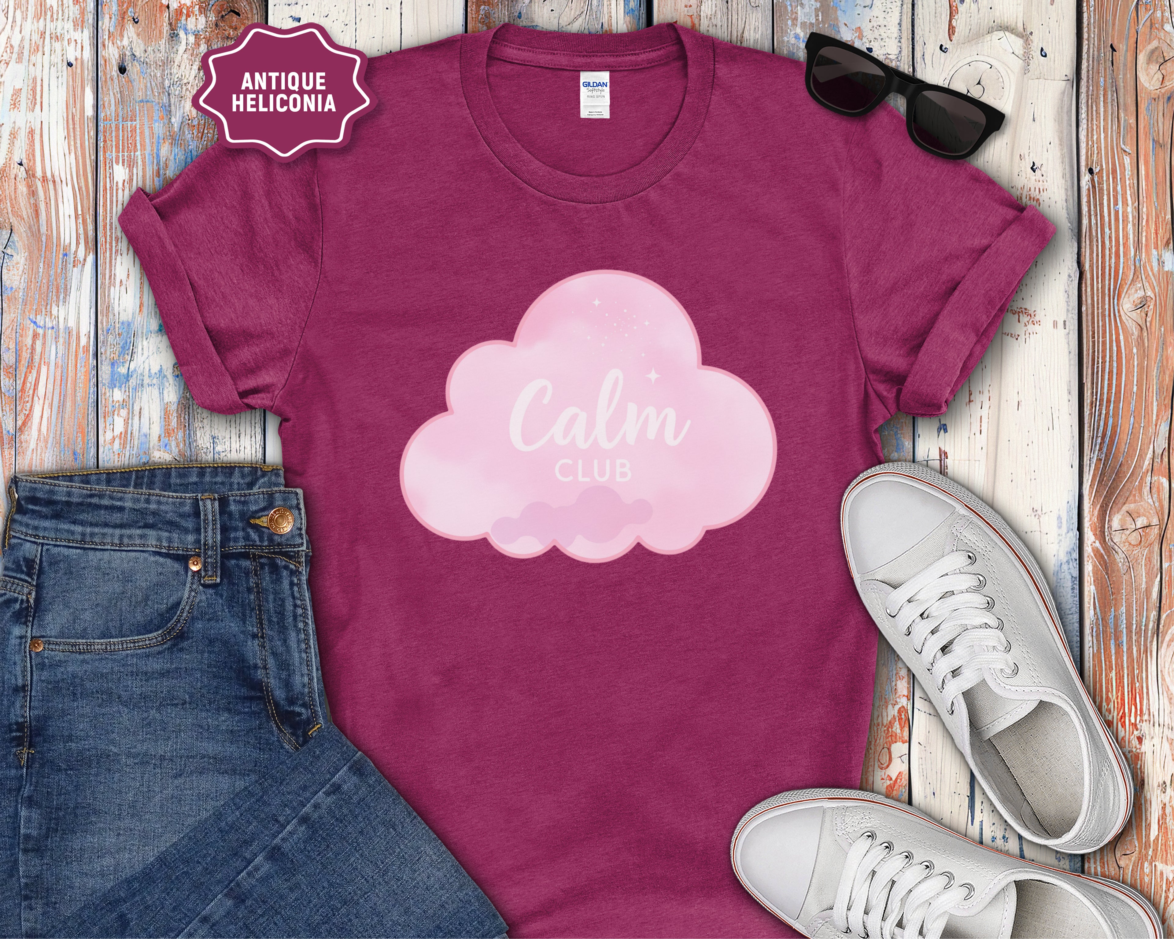Calm Club circle design T-Shirt