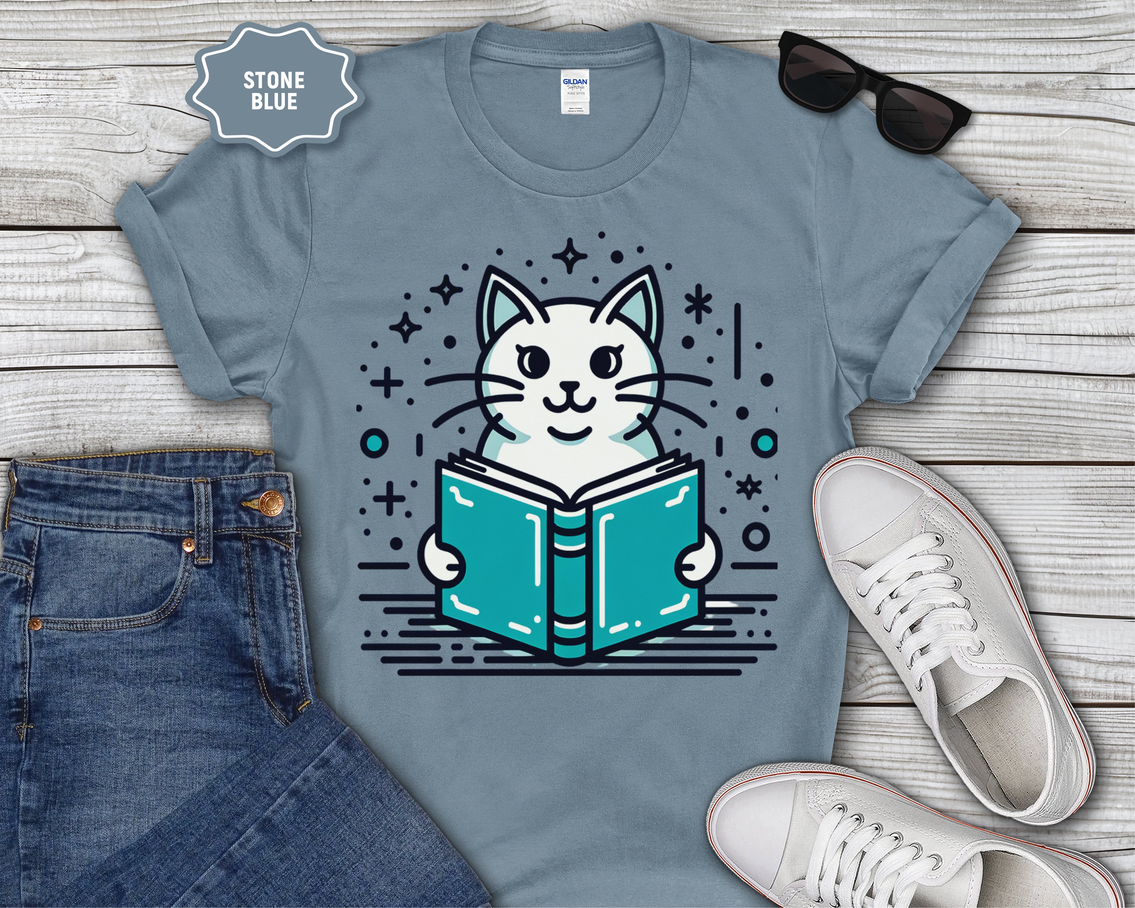 Artsy Cat Reading a Book T-Shirt