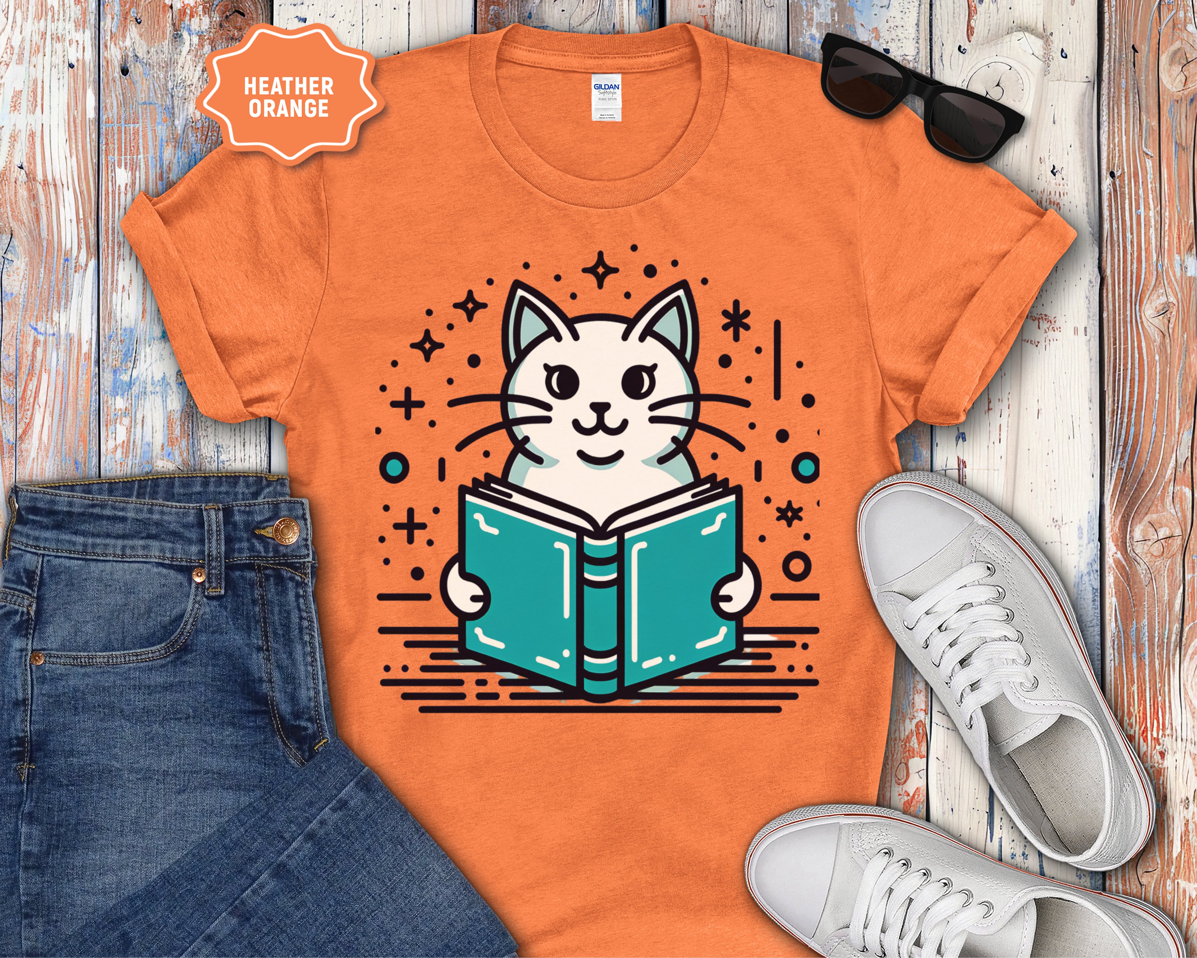 Artsy Cat Reading a Book T-Shirt